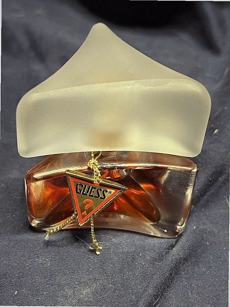 Guess Perfum By Guess, 1/4 Ounce Vintage With Box Bottle Sealed ￼